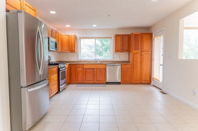 Photo - 309 America Blvd