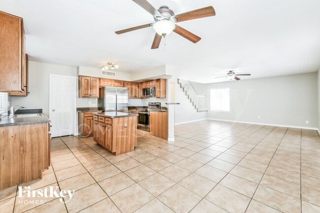 Photo - 848 E Morelos St