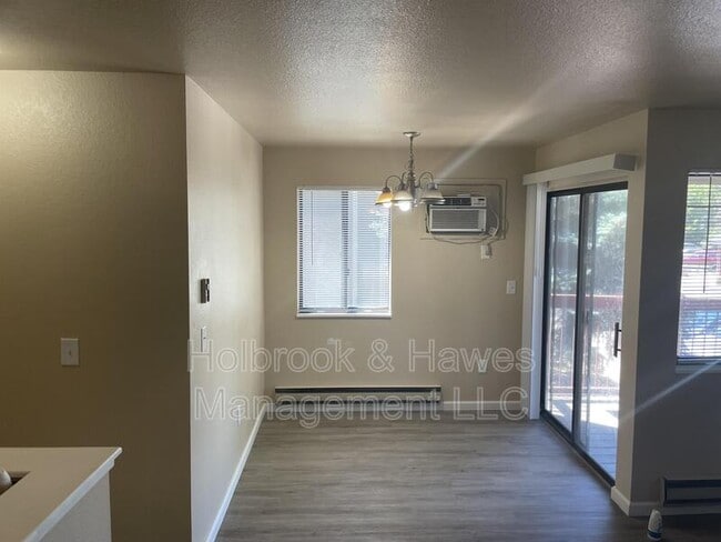 Photo - 4501 Boardwalk Dr Unit L - L-3