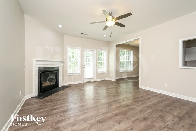Photo - 1818 Yarborough Dr