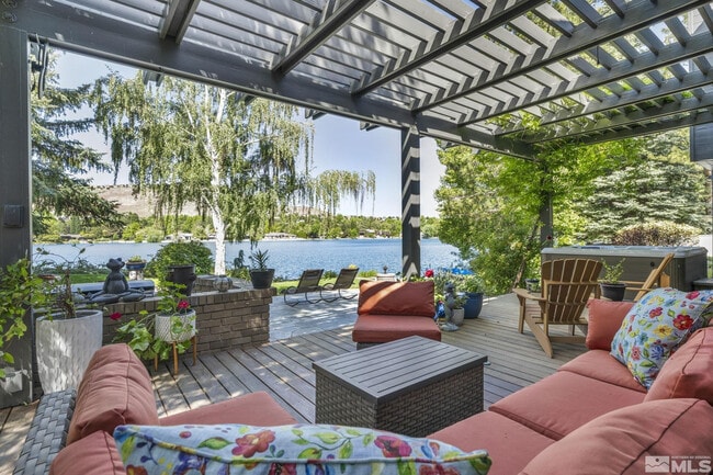 Photo - 2625 Spinnaker Dr