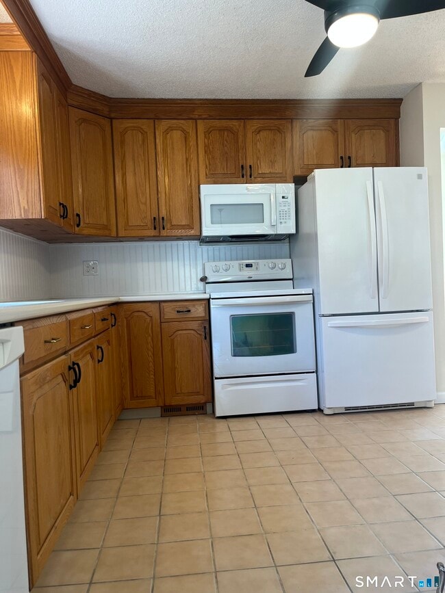 Photo - 2101 Scott Rd