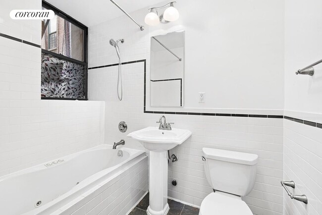 Photo - 250 Manhattan Ave