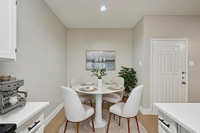 Foxborough Apartments