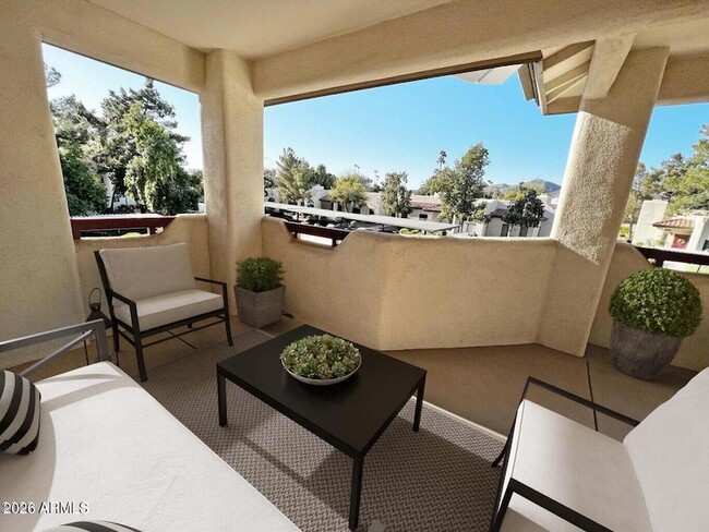 Photo - 750 E Northern Ave