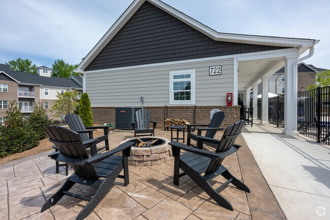 Fire Pit - The Grand at Union Cross