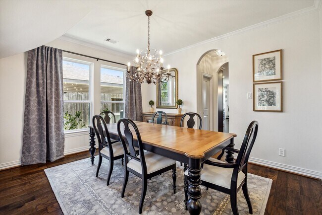 Photo - 1515 Thornton Rd