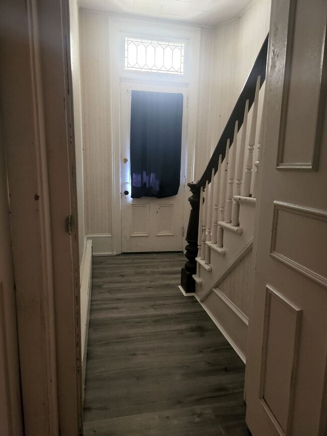 Photo - 319 N Warren Ave Unit 319 N Warren Ave #1