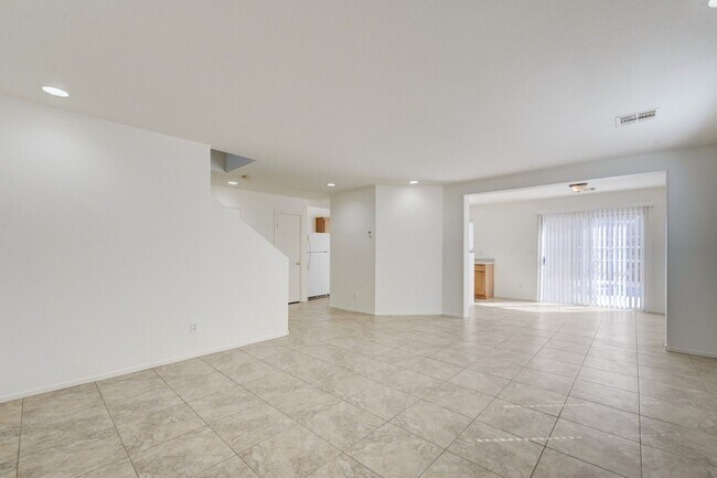 Photo - Beautiful 2 Story, 3 Bedroom Home in the Convenient Southwest!