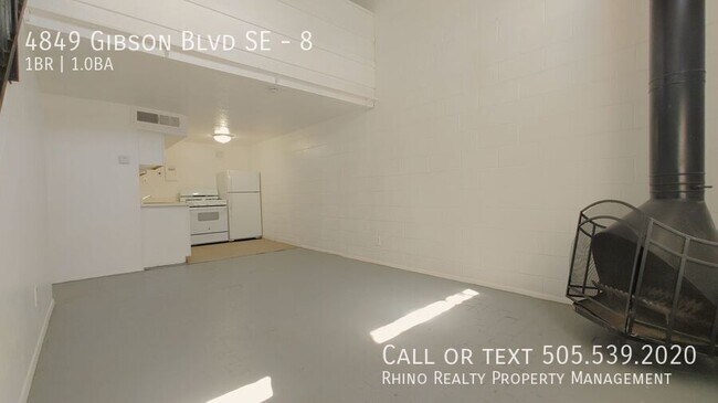 Photo - 4849 Gibson Blvd SE Unidad 8