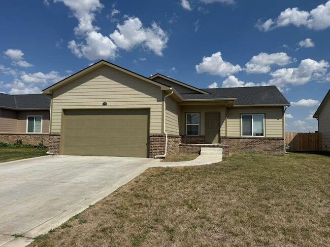 Building Photo - 5138 N Toben Dr