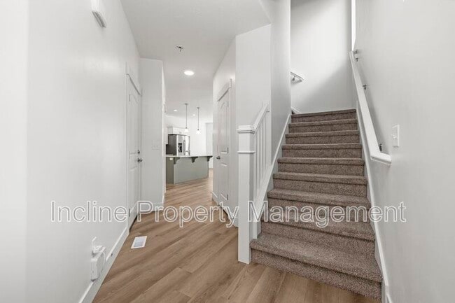 Photo - 1009 N Ledger Dr