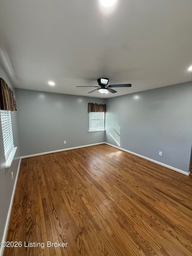 Photo - 3706 Glenlea Way