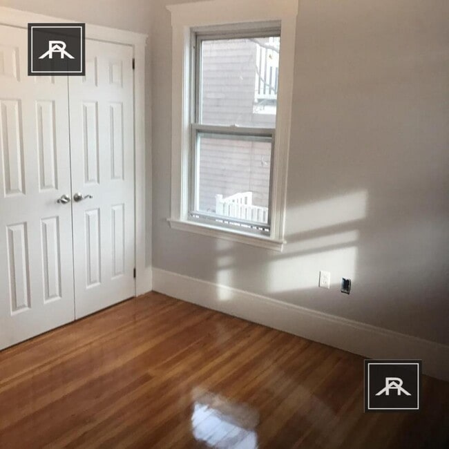 Photo - 4 bedroom in Brighton MA 02135 Unit 2