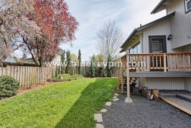 Photo - Luxury 3 Bed, 2.5 Bath Home in Beaverton with Large Yard and Bonus Room