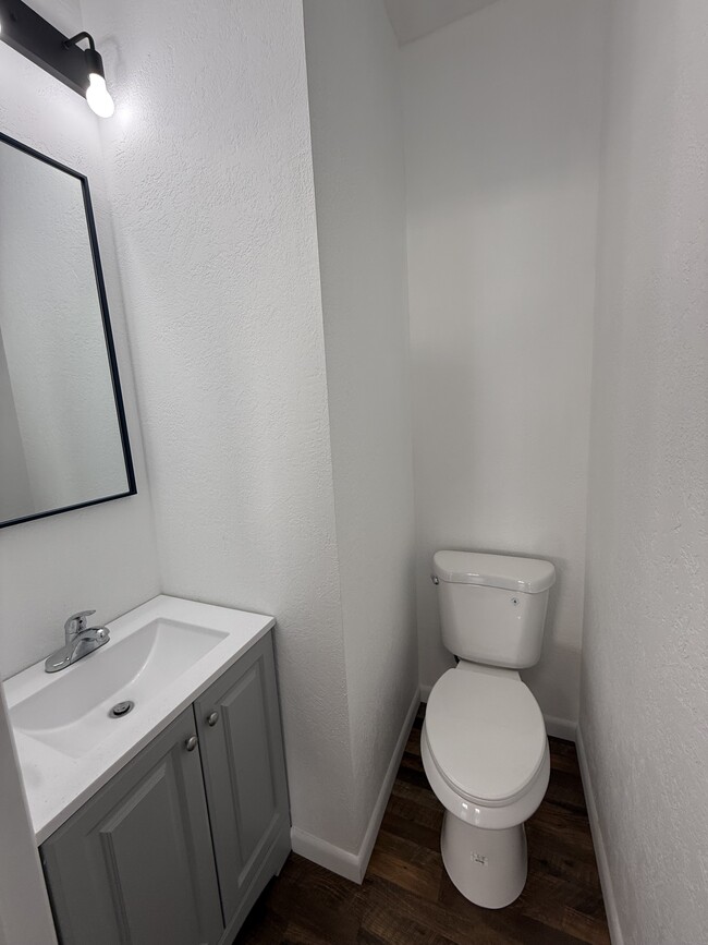 Photo - 234 S Ewing St