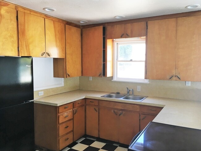 Photo - Affordable 3 bd, 2 bath home in the heart ...