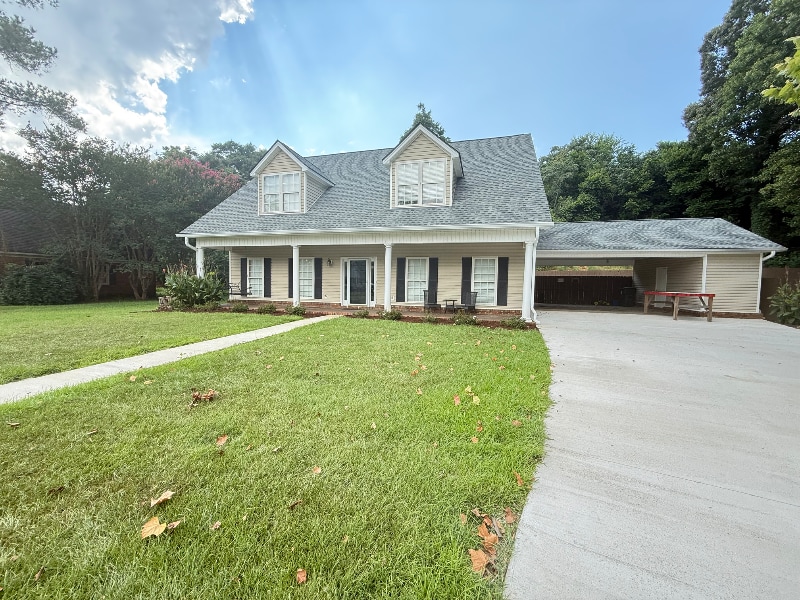 Photo - 6 Hickory Forest