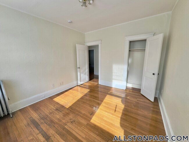 Photo - 7 Price Rd Unit 4