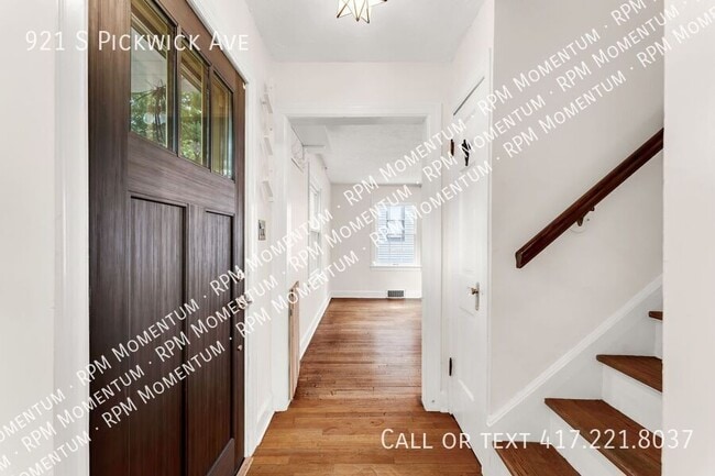 Photo - 921 S Pickwick Ave