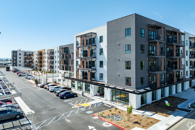 Primary - Santa Rosa Avenue