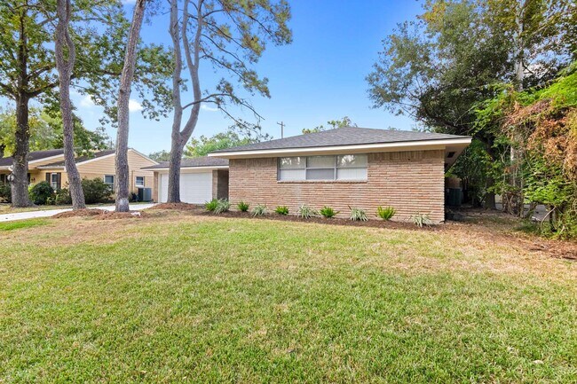 Photo - 5638 Spellman Rd
