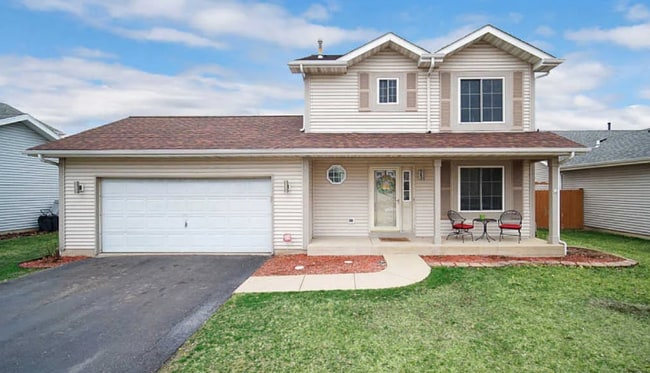 Building Photo - 4006 Brenton Dr