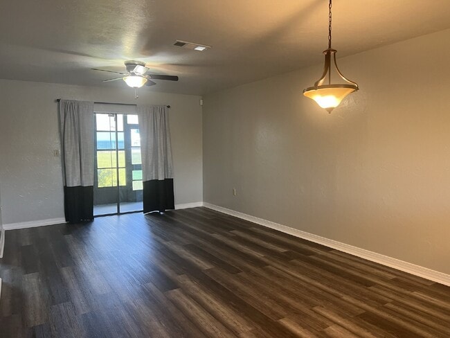 Photo - "Charming 2-Bed, 2-Bath Villa with Stunnin... Unit 801