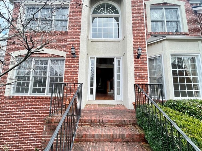 Photo - 555 Vinings Springs Dr SE