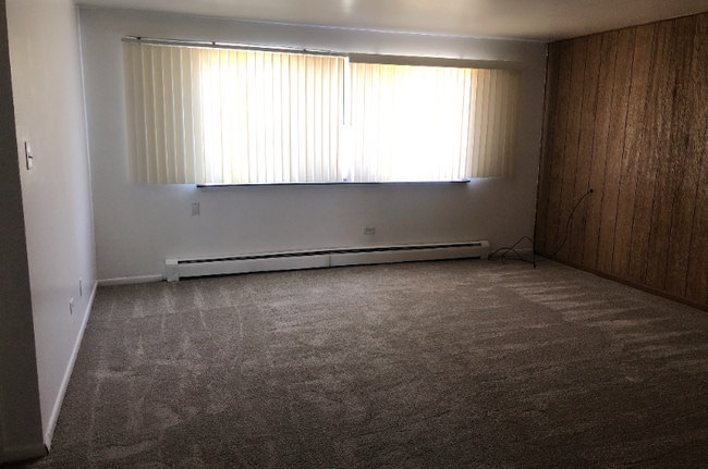 Building Photo - 3913 W 124th Pl Rental