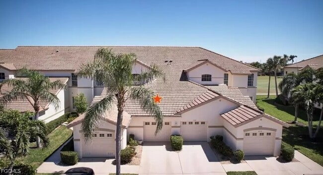 Building Photo - 9240 Bayberry Bend Unit 103