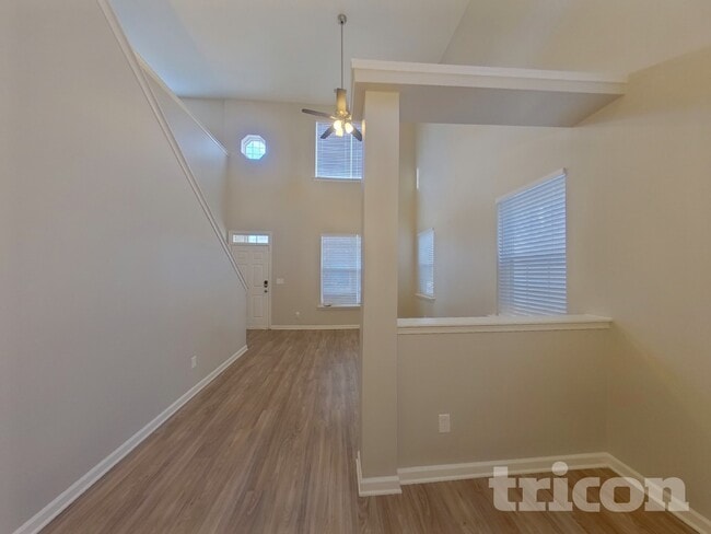 Photo - 4908 Abercromby St