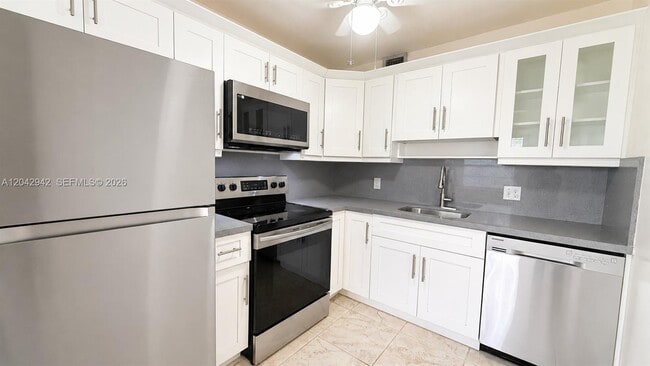 Photo - 301 SW 135th Ave Unit 317C
