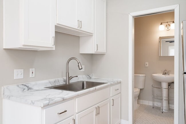 Photo - 225/227/233 Oak Grove St – Oak Grove Downtown