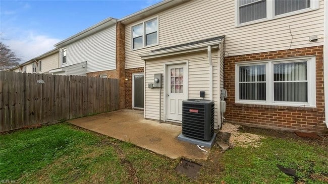 Photo - 4751 Old Hickory Rd