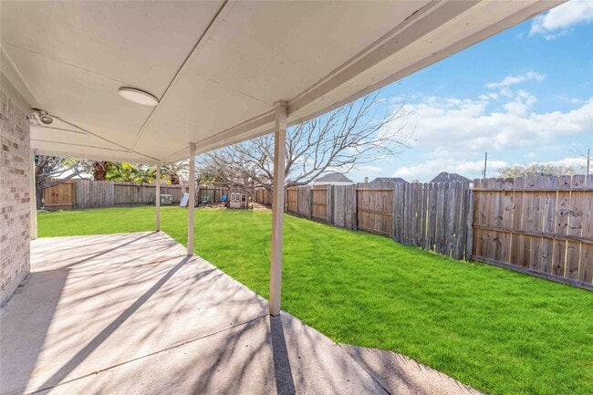 Photo - 12106 Landsdown Ridge Way