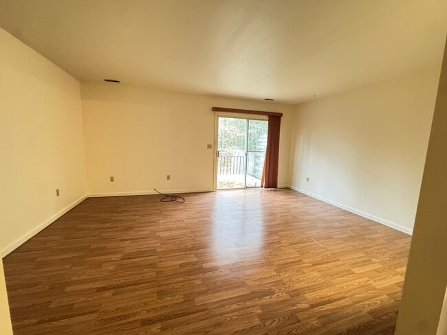 Photo - 16136 Clarence Ct