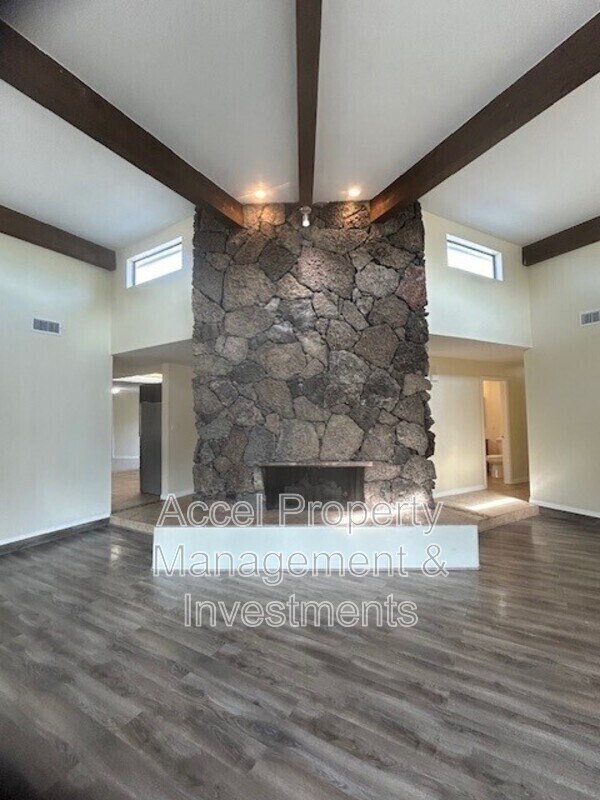 Photo - 1416 Grovewood Dr
