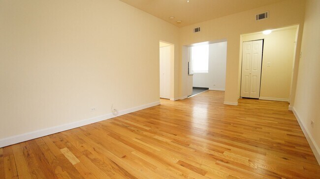 Photo - 2349 N Drake Ave Unit 2349-3