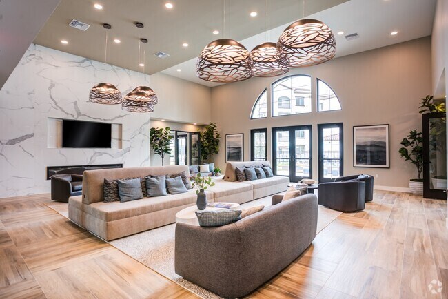 Building Photo - Pradera Rental