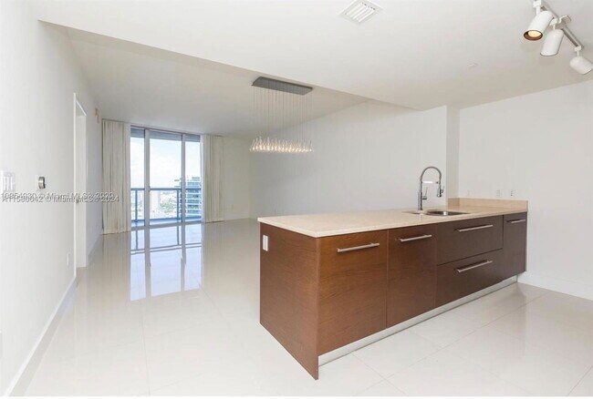 Photo - 465 Brickell Ave Unit 5306
