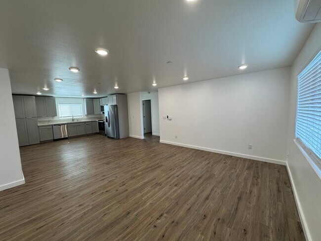 Photo - 41-675A Mokulama St Unit 1 - Downstairs