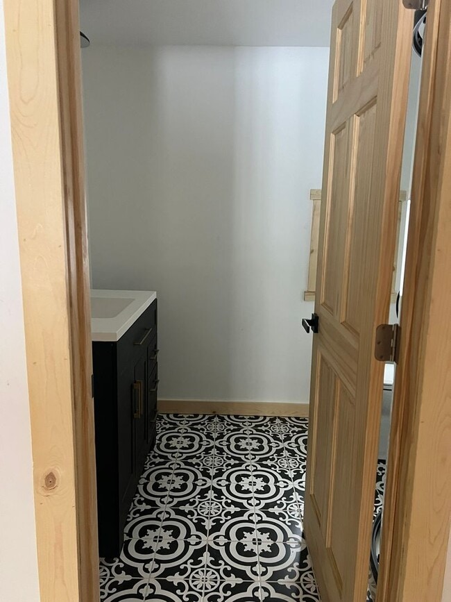 Photo - Secluded Creekside One Bedroom