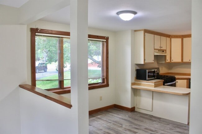 Photo - 5 Cornwall Ln