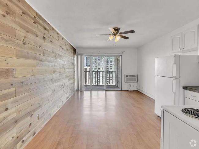 Building Photo - 3415 West End Ave Unit 1002E Rental