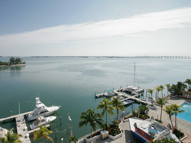 Photo - 905 Brickell Bay Dr Unit 1030