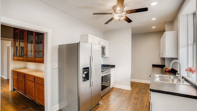 Photo - 921 W Agatite Ave Unidad 3