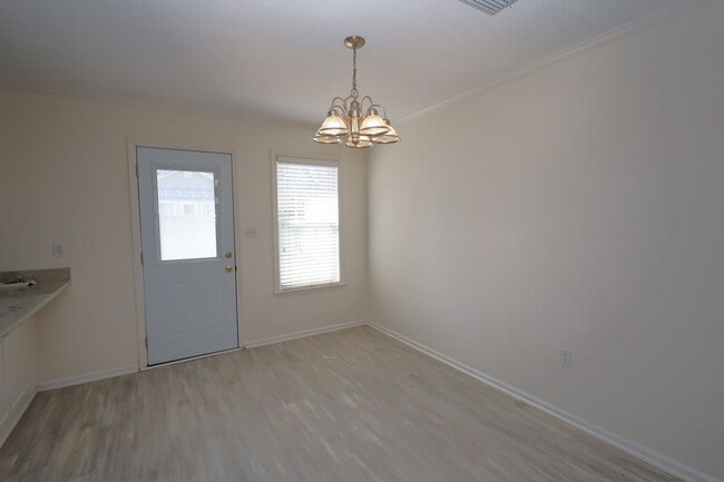 Photo - 2508 Muscogee Dr