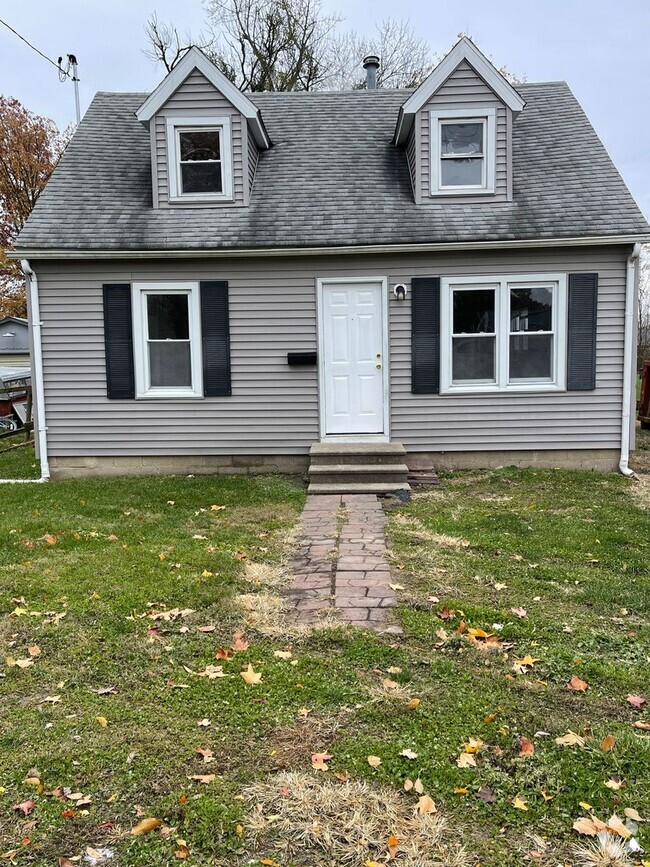 Building Photo - 1717 12th St Rental