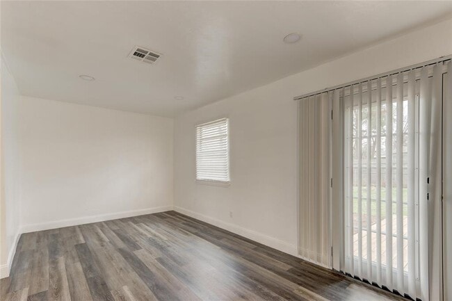 Photo - 6806 NW 32nd St